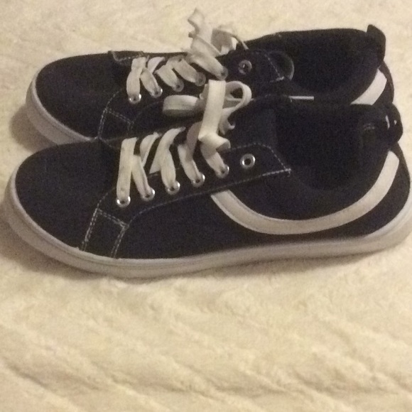 ot revolution sneakers